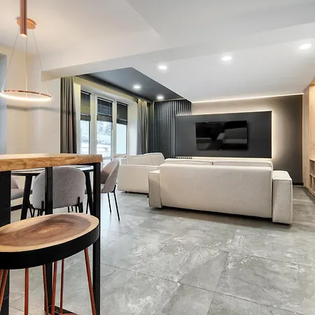 Jacuzzi A&j Aparts グディニャ