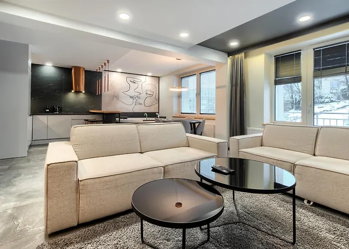 Jacuzzi A&j Aparts Apartmán *